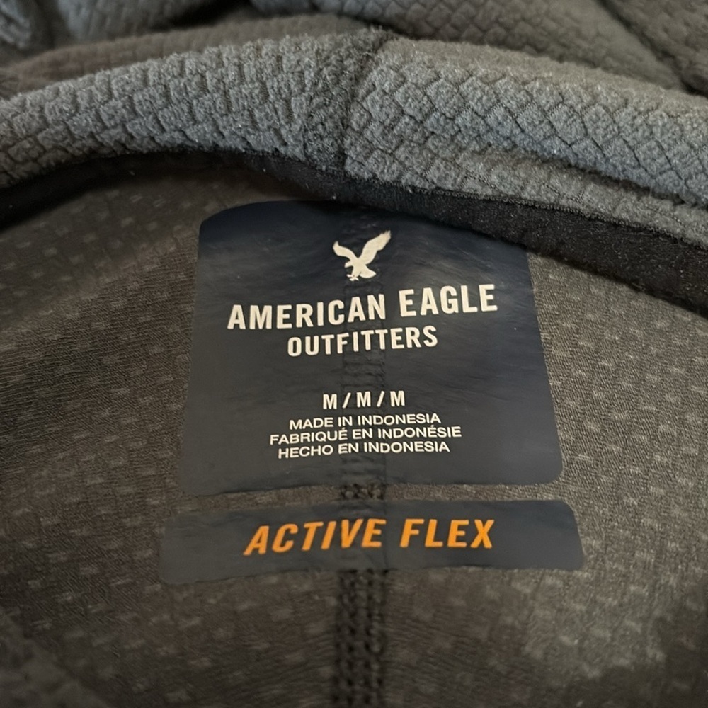 American Eagle Men’s Size M Waffle Texture Hoodie - Picture 3 of 6